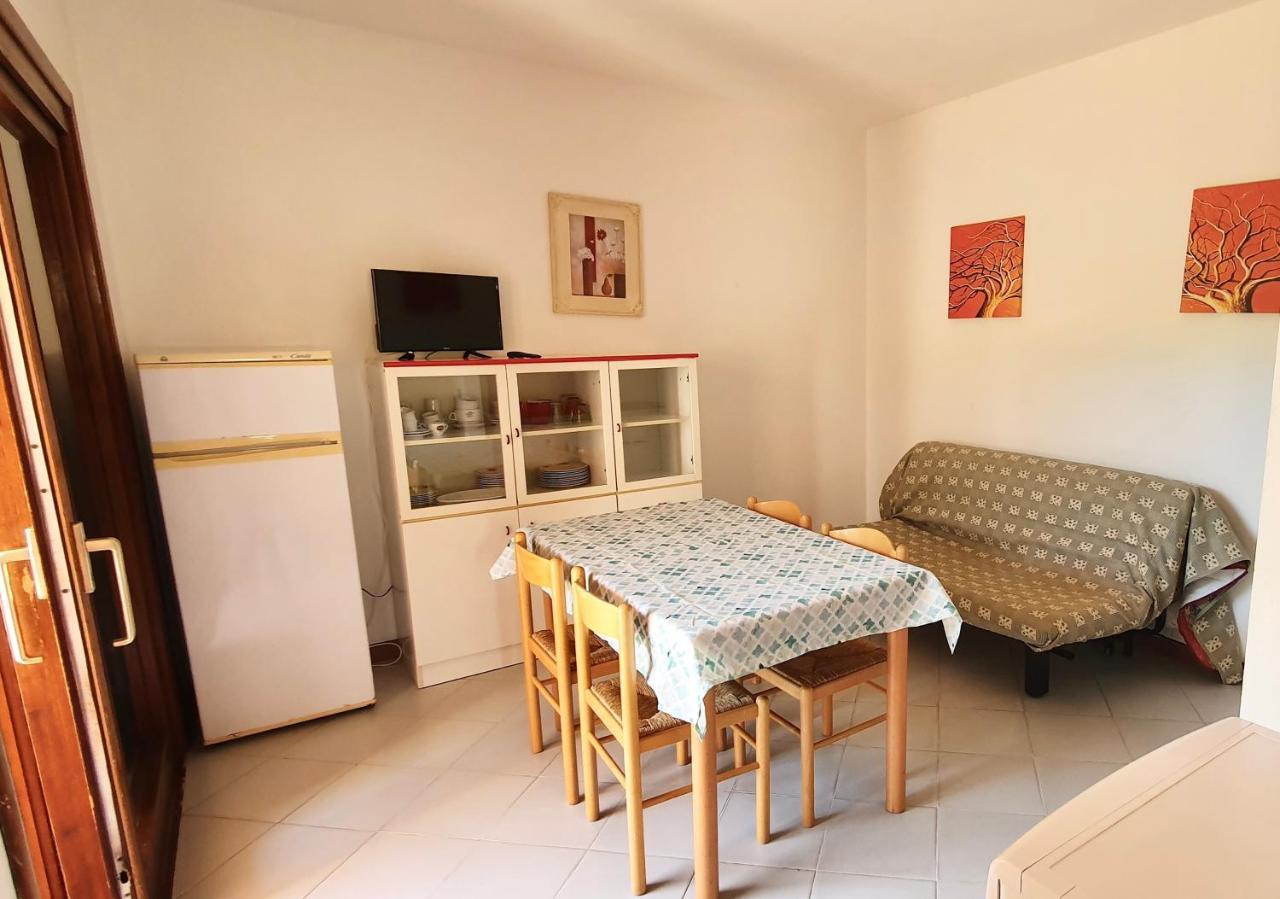 Iss Travel, Le Carrube Two Bedrooms Apartments With Air Conditioning 圣特奥多罗 外观 照片