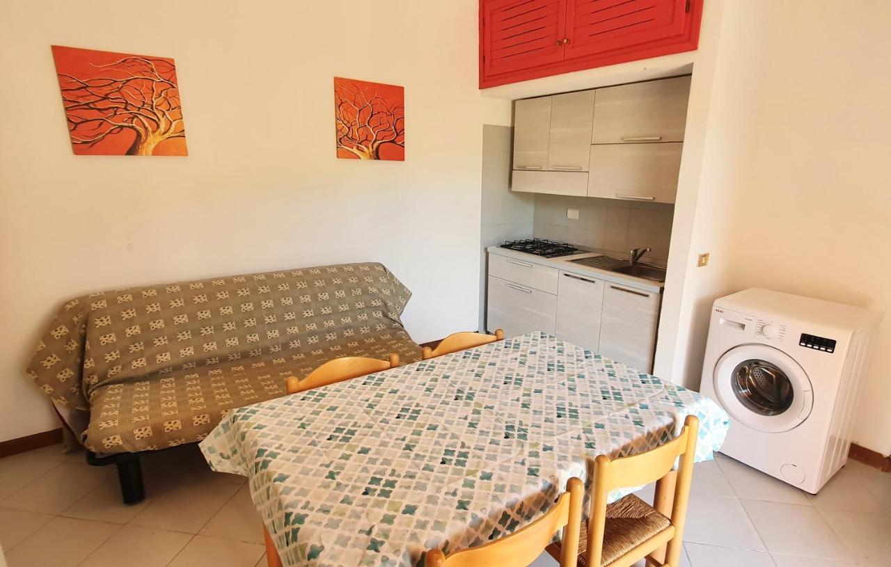 Iss Travel, Le Carrube Two Bedrooms Apartments With Air Conditioning 圣特奥多罗 外观 照片