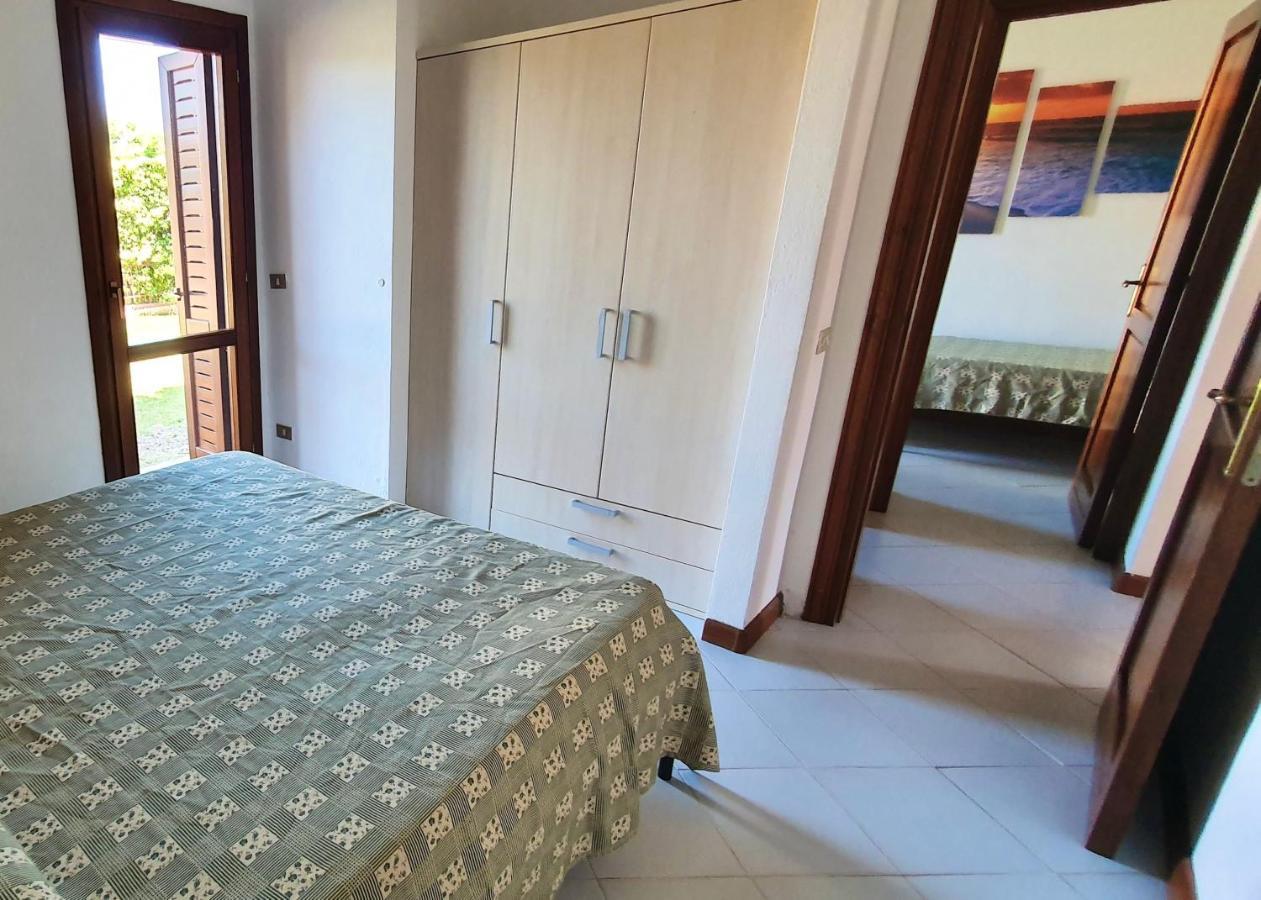 Iss Travel, Le Carrube Two Bedrooms Apartments With Air Conditioning 圣特奥多罗 外观 照片