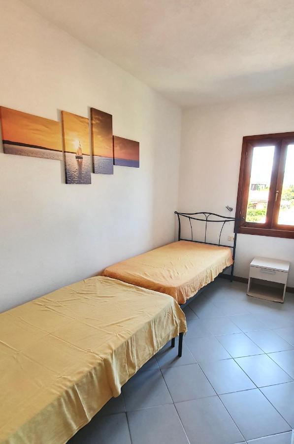 Iss Travel, Le Carrube Two Bedrooms Apartments With Air Conditioning 圣特奥多罗 外观 照片